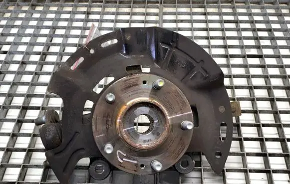 KIA Ceed Front wheel hub spindle knuckle 