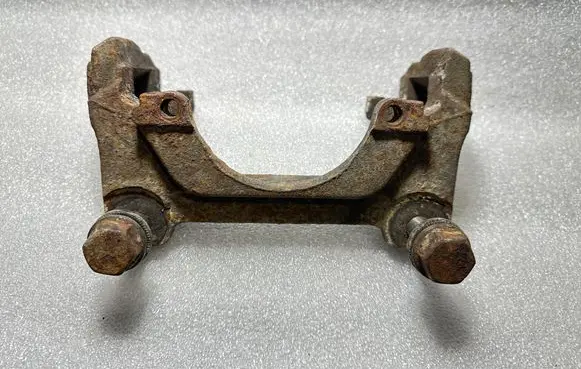 Audi A6 S6 C6 4F Brake caliper pad carrier rear 