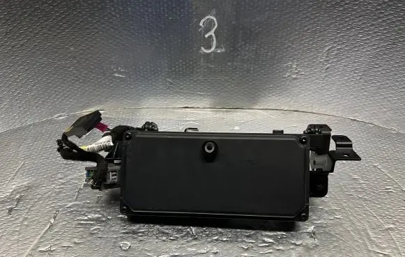 Windshield/windscreen camera