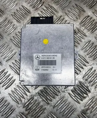 Mercedes-Benz E W211 Phone control unit/module A2118206185 3182992 2855V0014