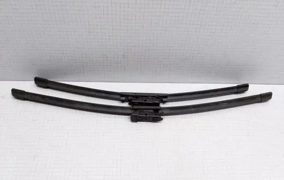 Citroen C4 I Windshield/front glass wiper blade 81719PG 81716