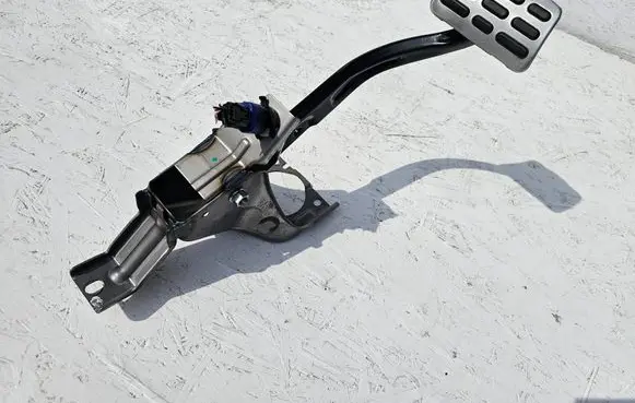 KIA Xceed Brake pedal 32800J7210