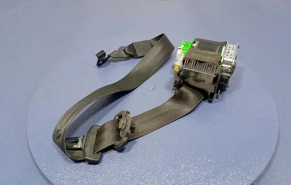 Audi Q5 SQ5 Front seatbelt 8R1857706B