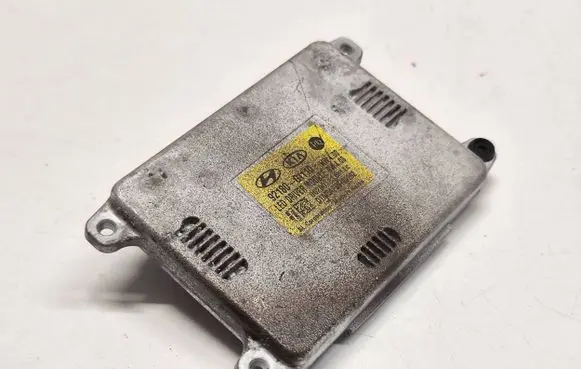 Headlight ballast module Xenon