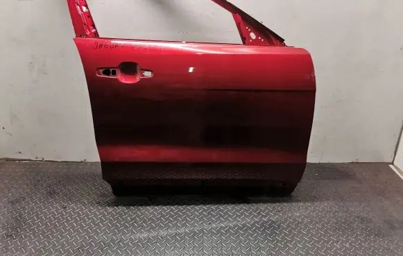 Jaguar E-Pace Front door