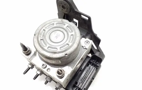 Audi A3 S3 8V ABS Pump 3Q0907379AB 3Q0614517AB