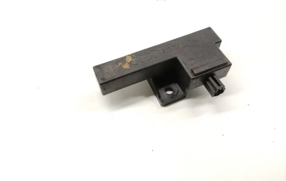 Audi A6 S6 C7 4G Keyless (KESSY) go control unit/module 8k0907247