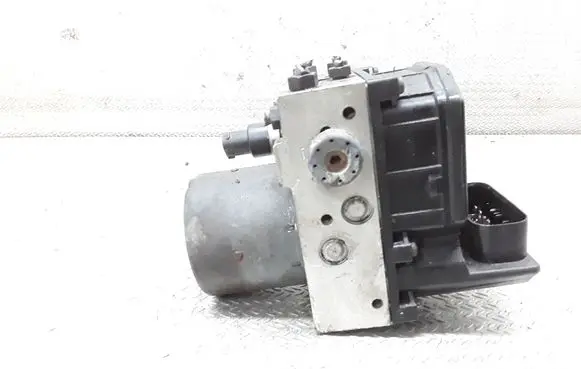 Audi A4 S4 B6 8E 8H ABS Pump