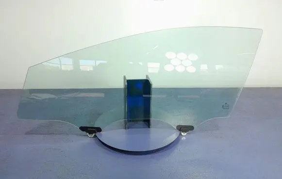 Honda Civic IX Front door window glass four-door