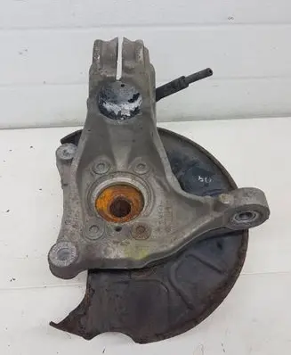 Volkswagen PASSAT CC Front wheel hub spindle knuckle 230605 RAU06