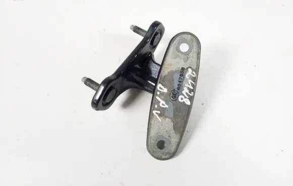 Mercedes-Benz E W212 Front door upper hinge A2047201637