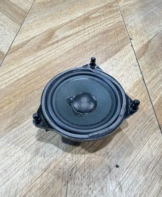 Mercedes-Benz C W205 Front door speaker A2058205600