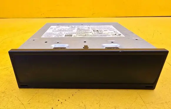 Seat Leon IV Radio/CD/DVD/GPS head unit 5FA035862H