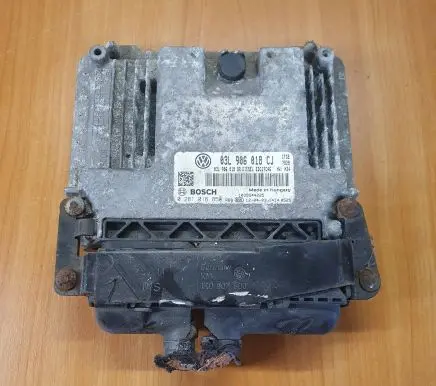 Skoda Superb B6 (3T) Engine control unit/module 03L906018CJ 0281016856