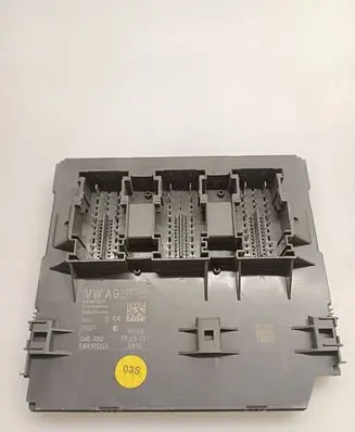 Volkswagen Caddy Comfort/convenience module 5K0937085AA 5WK50502A BCMPQ35