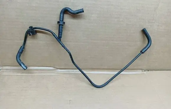 Audi A4 S4 B9 Vacuum line/pipe/hose 04L131552ED