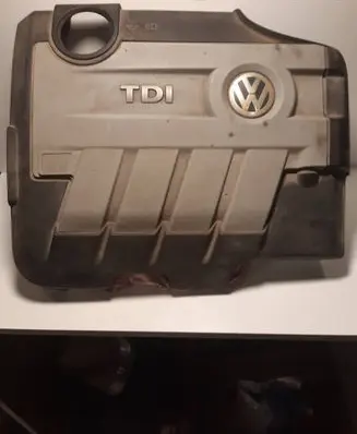 Volkswagen PASSAT B6 Engine cover (trim) 03L103925AD 03L103925AE