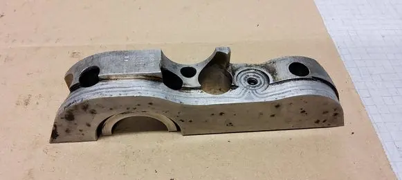 Volkswagen Transporter - Caravelle T5 Camshaft holder IJ0358