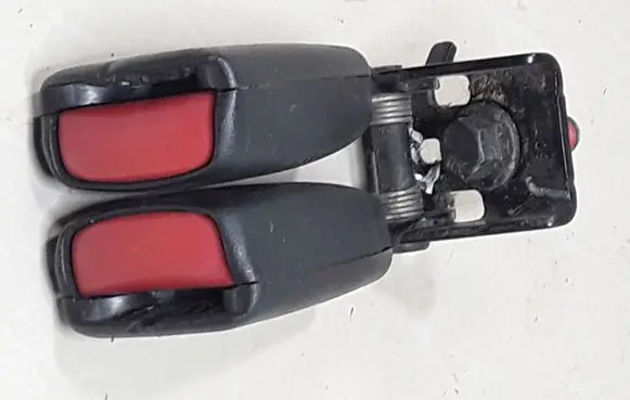 Volvo S60 Middle seatbelt buckle (rear) 738701