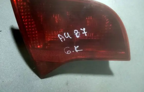 Audi A4 S4 B7 8E 8H Tailgate rear/tail lights 8E9945093 484501 ULO749001