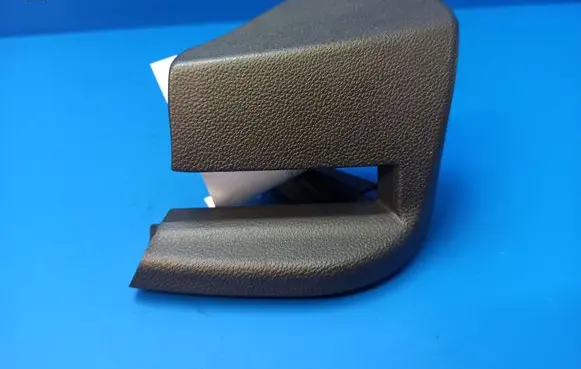 Mercedes-Benz E W211 Seat trim A2119180736