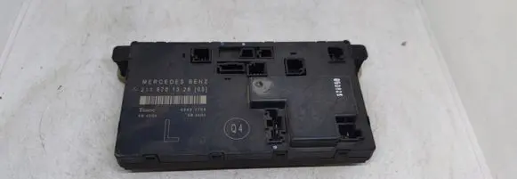 Mercedes-Benz E W211 Door control unit/module A2118701326 2118701326