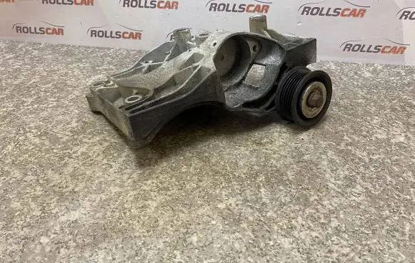 Opel Insignia A Generator/alternator bracket 332274354 4482510