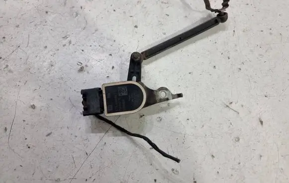 BMW 1 F20 F21 Headlight/headlamp level sensor 3714686084301 6852254