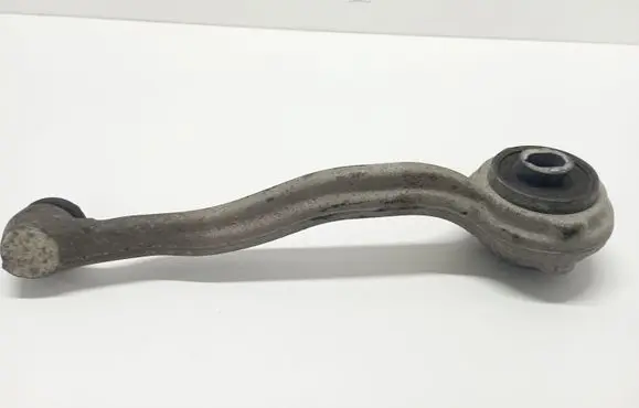 Mercedes-Benz C W204 Front lower control arm/wishbone
