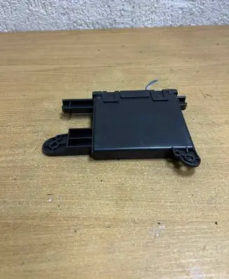 Toyota RAV 4 (XA50) Air conditioner control unit module 8865042811 2775006230