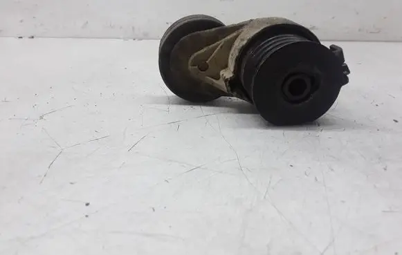 Honda Civic Generator/alternator belt tensioner 897264513