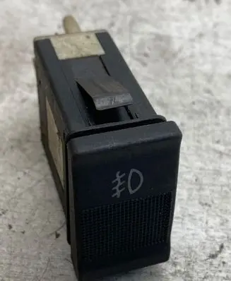 Volkswagen PASSAT B5.5 Fog light switch 893941635