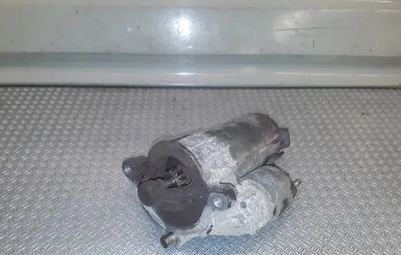 Citroen C4 I Starter motor D6G3 9648644680