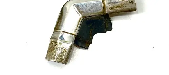Volvo 760 Rear glass trim