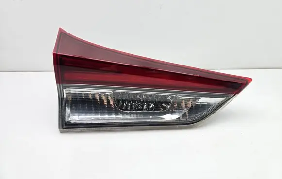 Toyota Auris E180 Tailgate rear/tail lights 02354 186720000