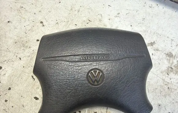 Volkswagen Sharan Steering wheel airbag 7M0880201