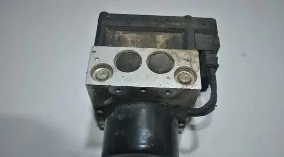 Volkswagen Polo III 6N 6N2 6NF ABS Pump 6X0907379B