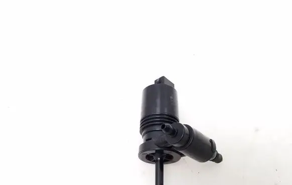 Nissan Note (E11) Windscreen/windshield washer pump 