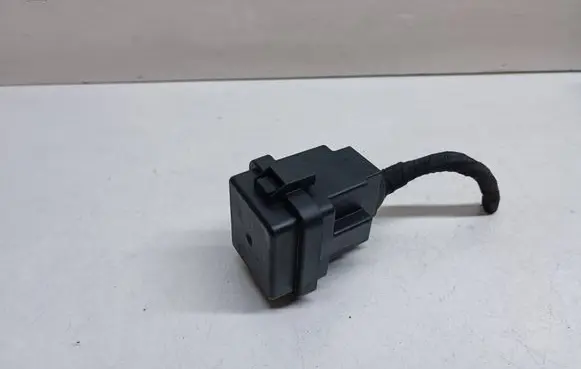 Audi Q7 4M Other relay 8W0937124A