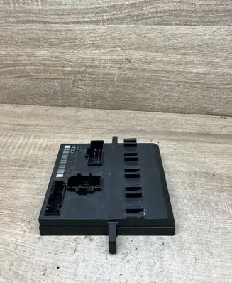Audi A4 S4 B6 8E 8H Comfort/convenience module 8E0907279E 08012003