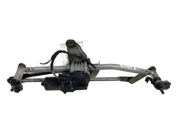 Volkswagen PASSAT B7 Front wiper linkage and motor 3AB955023A