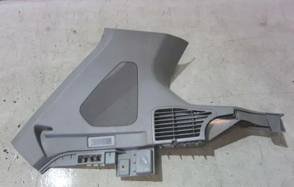 BMW X3 F25 (C) pillar trim 7226601