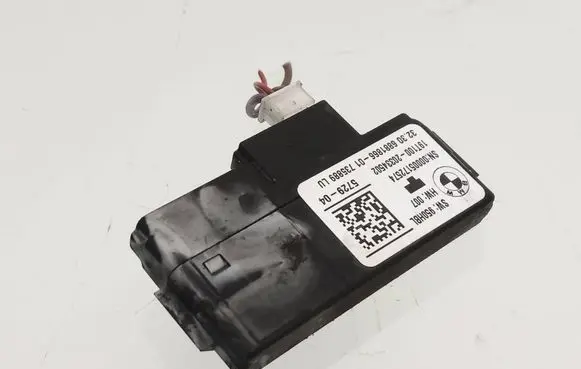 Steering wheel buttons/switches