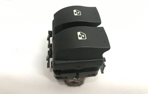 Renault Megane II Electric window control switch 315040A 328613H