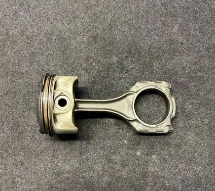 BMW 5 F10 F11 Piston with connecting rod 7617547 7613626 7843237