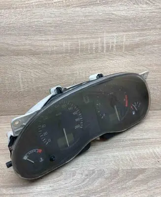 Ford Galaxy Speedometer (instrument cluster) 95VW10849YB 7M0919881F