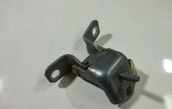 Mazda 3 I Rear door lower hinge 