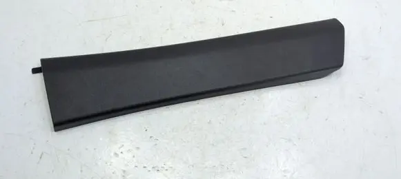 BMW 7 G70 Other rear door trim element 51335A2F9E4
