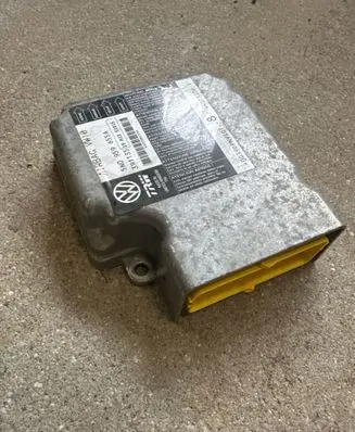 Volkswagen Tiguan Airbag control unit/module 5N0959655A 391135 19H13S1815