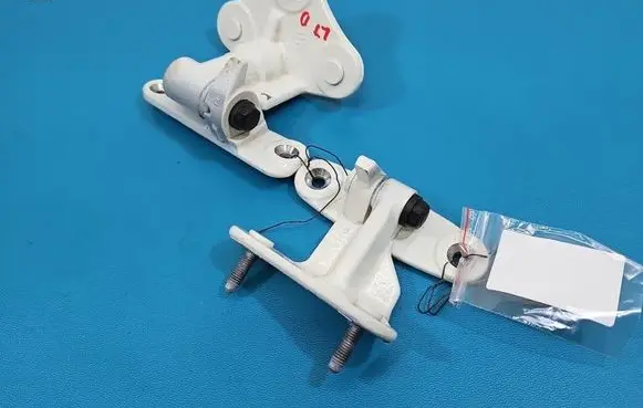 Mercedes-Benz GL X166 Rear door hinge set A046572 IMPRK1575070
